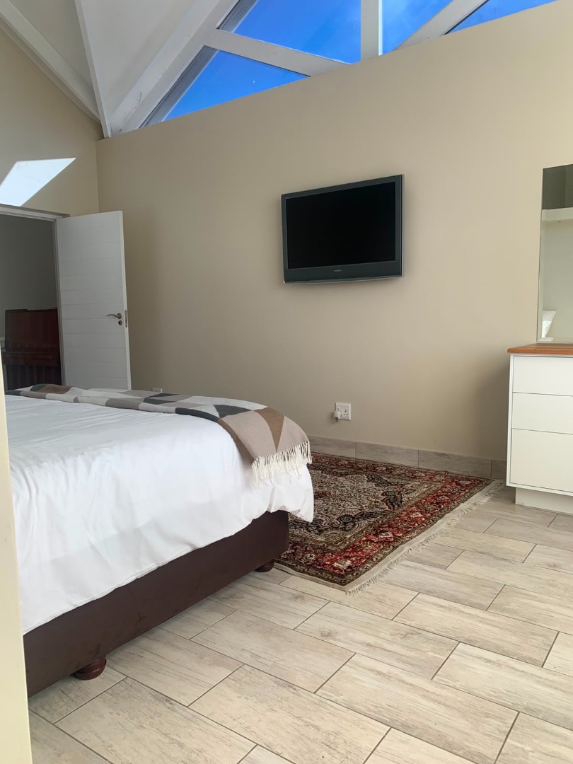 4 Bedroom Property for Sale in Goose Valley Western Cape